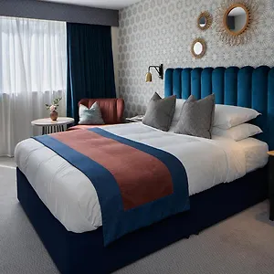 Hotel The Queens & Bournemouth